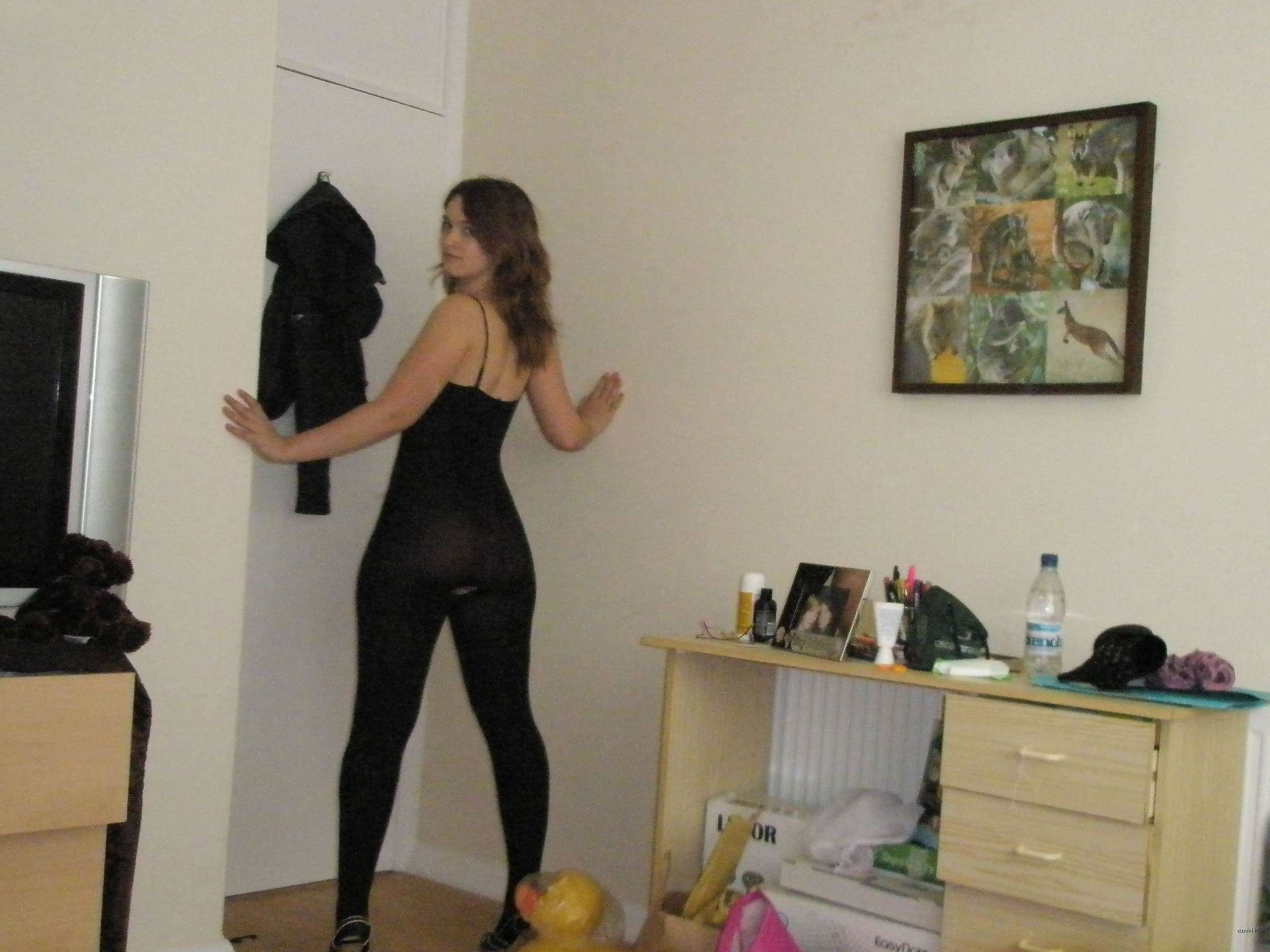 Private amateur porn photo of girl with huge ass - explicit homemade content