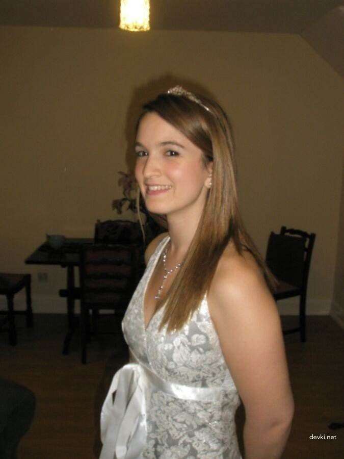 Private amateur porn photo of girl with huge ass - explicit homemade content