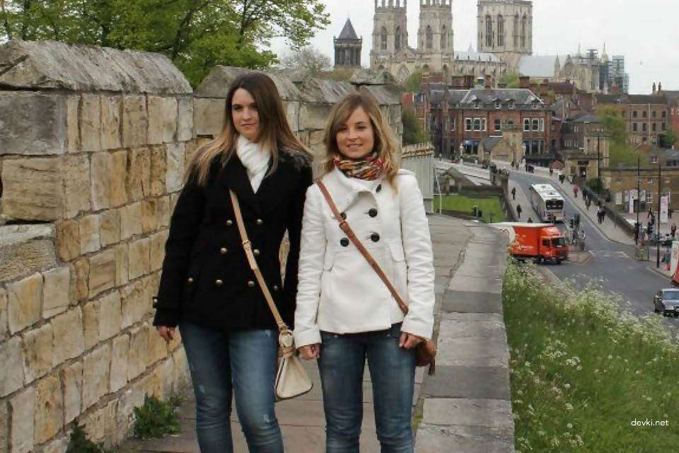 Private amateur porn photo of girl with huge ass - explicit homemade content