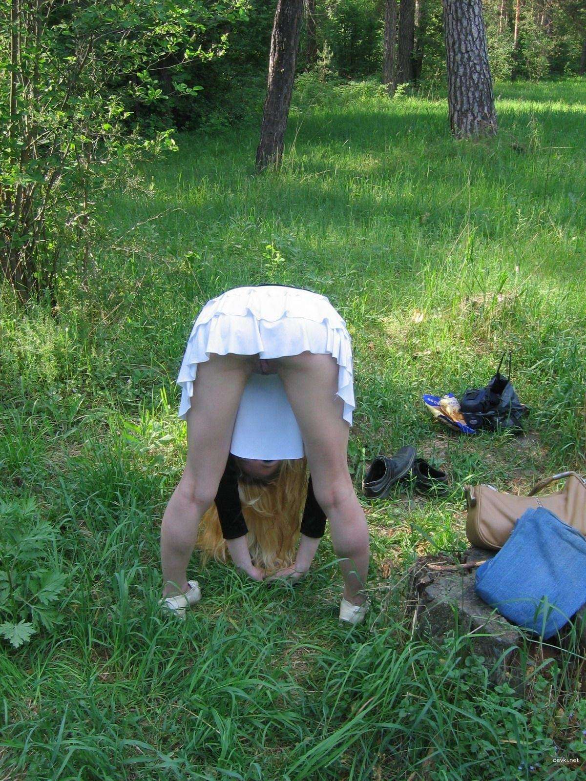 Amateur Busty Babe's Hot Homemade Sex Photos