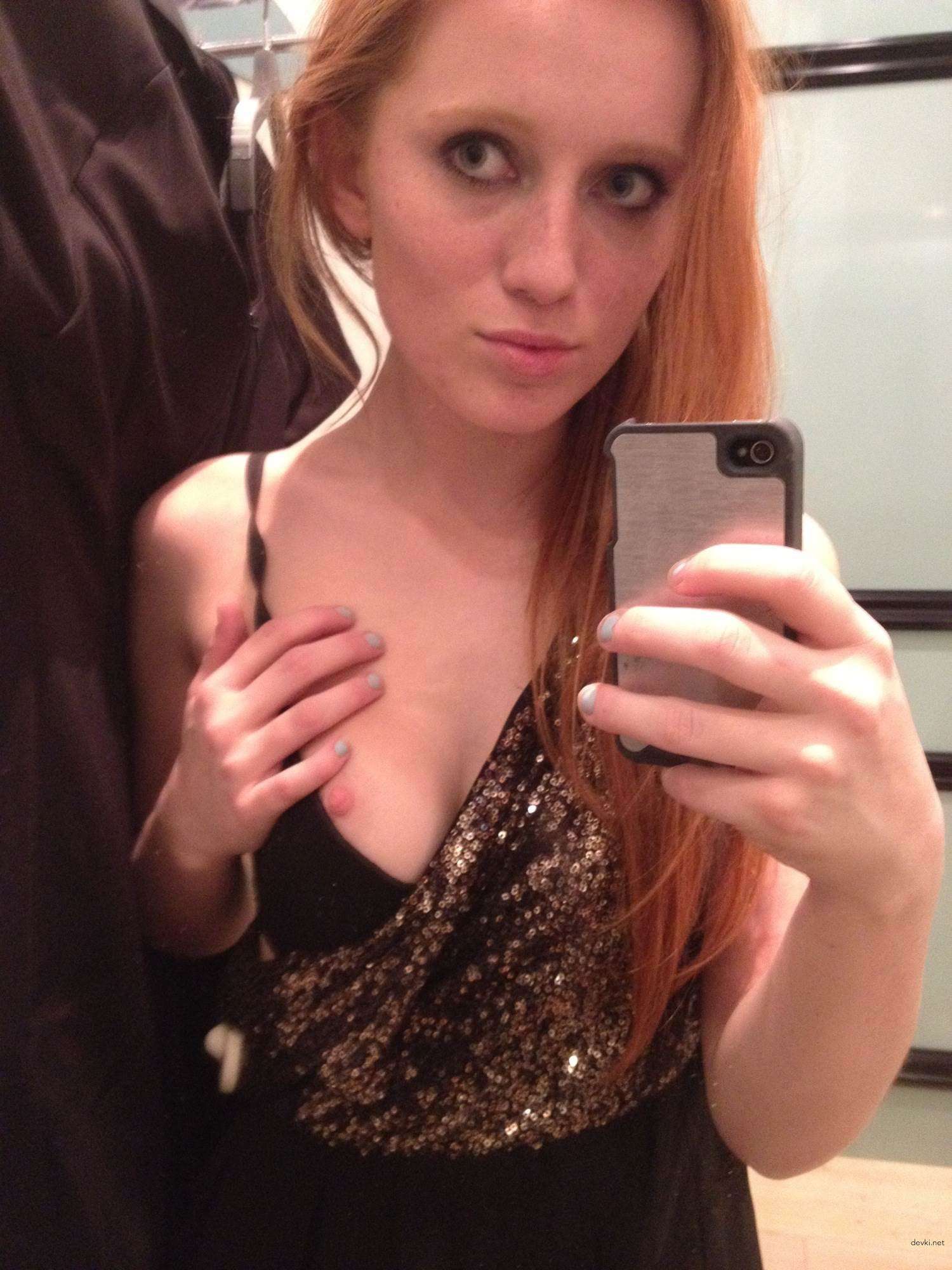 Redhead Teen's Explicit Homemade Selfies - Amateur Porn Pics