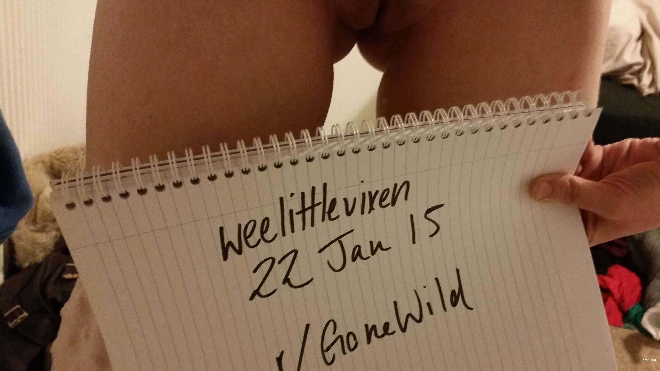 Sexy Amateur Babe Deepthroats Boyfriend's Cock in Explicit Blowjob Photo