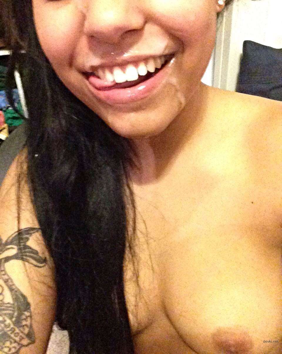 Hot Mulatto Babe Engages in Hardcore Sex