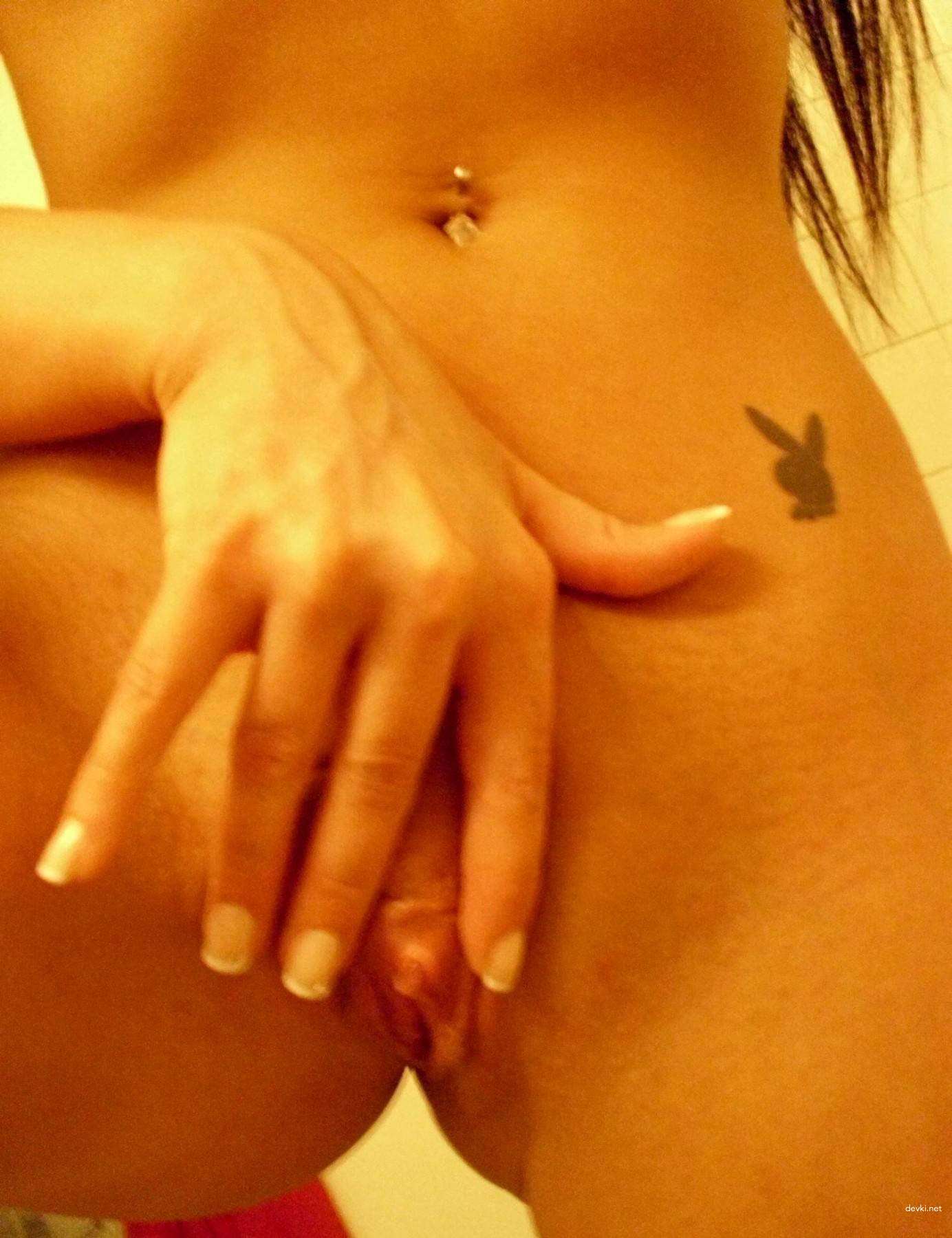 Explicit Busty Girl Erotic Selfies - Amateur Big Boobs Photos