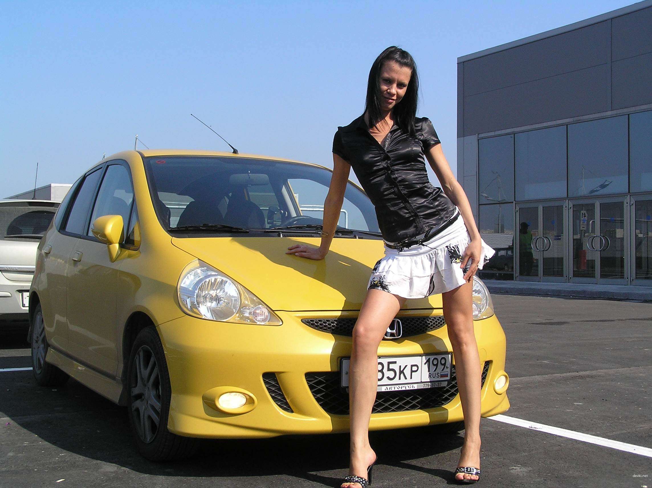 Hot Slut Loves Fucking Herself with Vegetables - Amateur Porn Pic