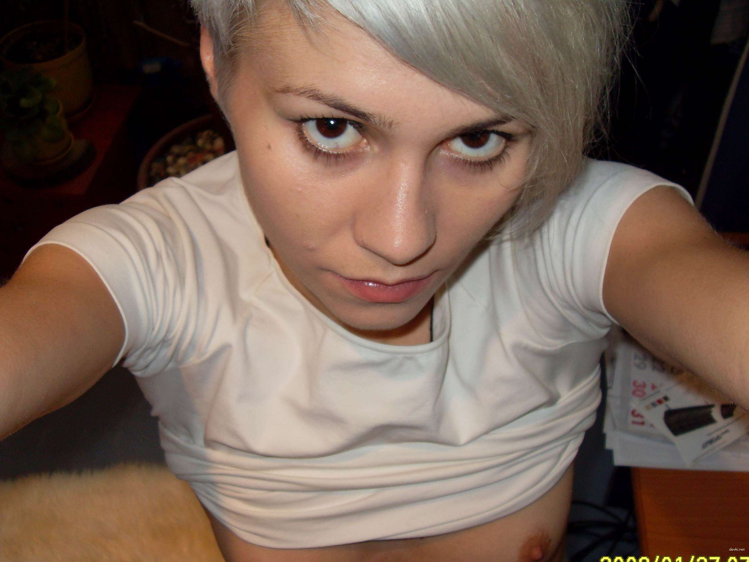 Wild Group Sex with Friends: Amateur Porn Photos