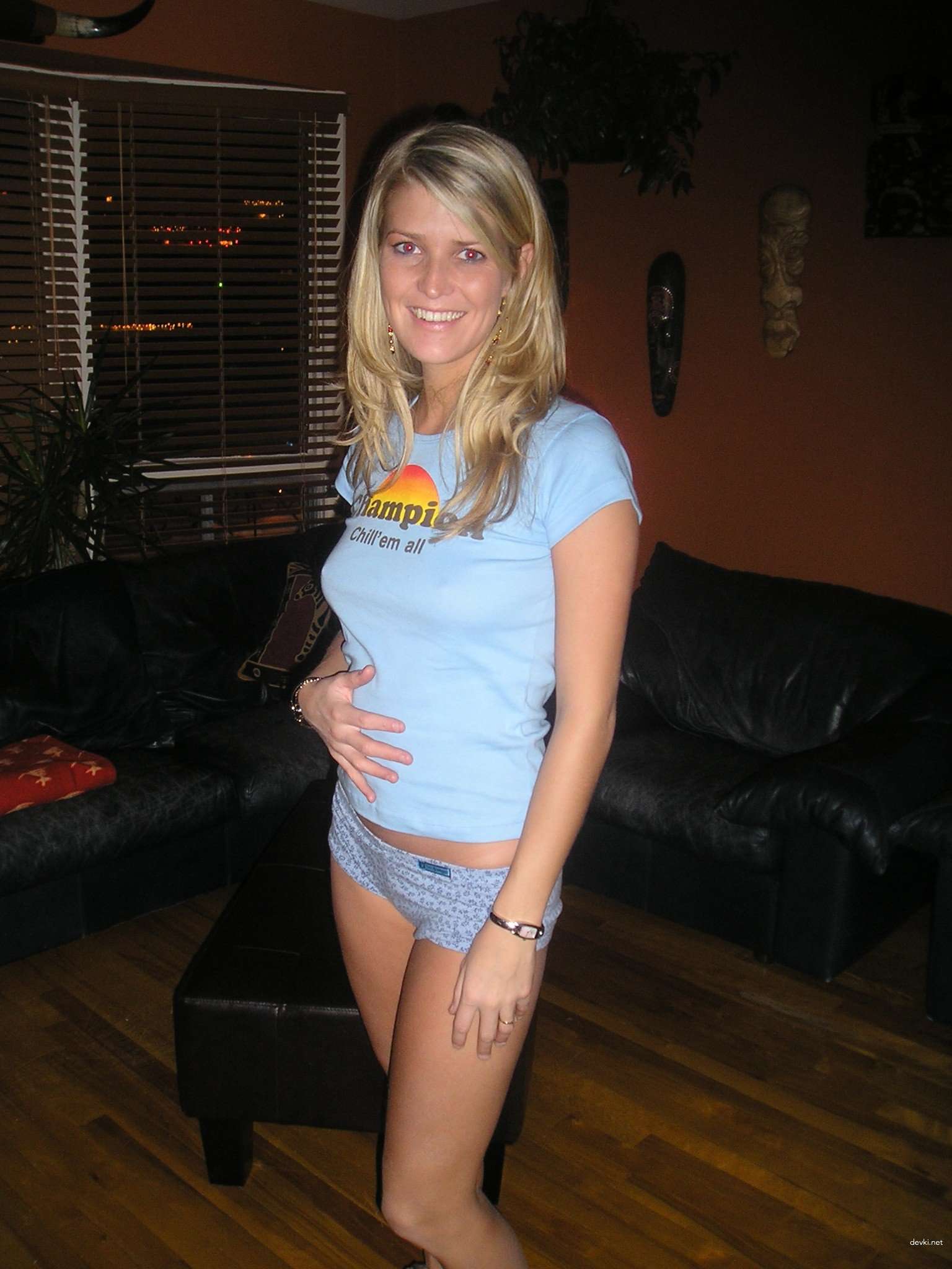 Hotwife Sucking Dick in Private Amateur Porn Photo