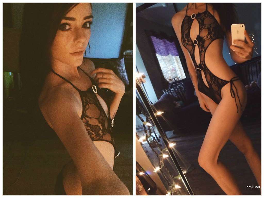 Sexy Amateur Girl Shows Off Slim Body - Explicit Nude Photos
