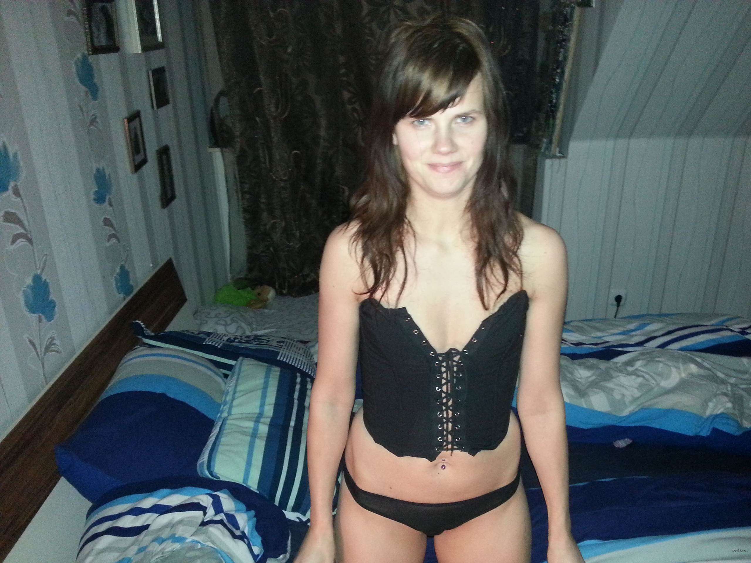 Hot Young Mom's Homemade Intimate Amateur Porn Pics