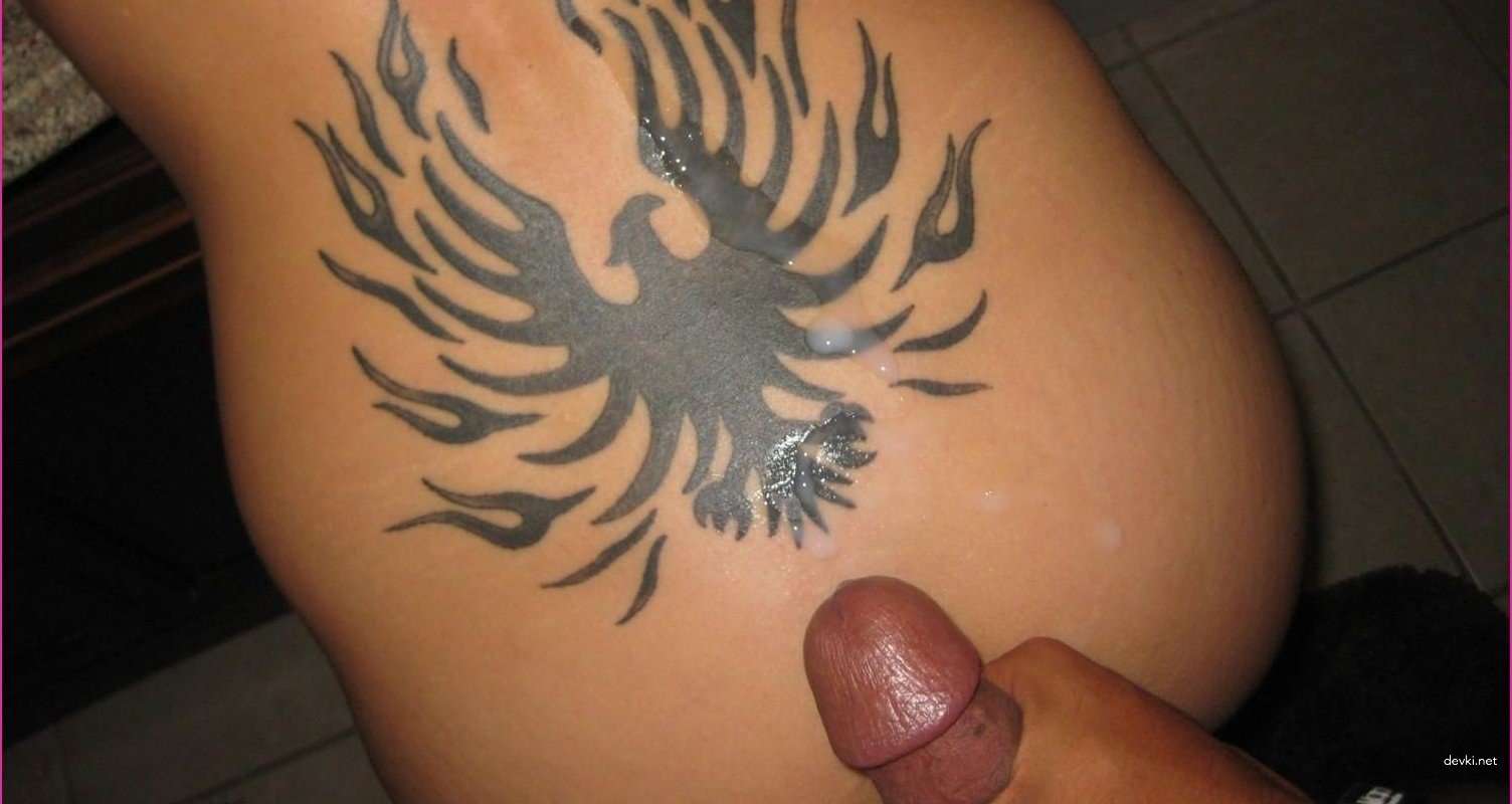 Hot Girl Poses in Lingerie and Fucks - Amateur Porn Photo