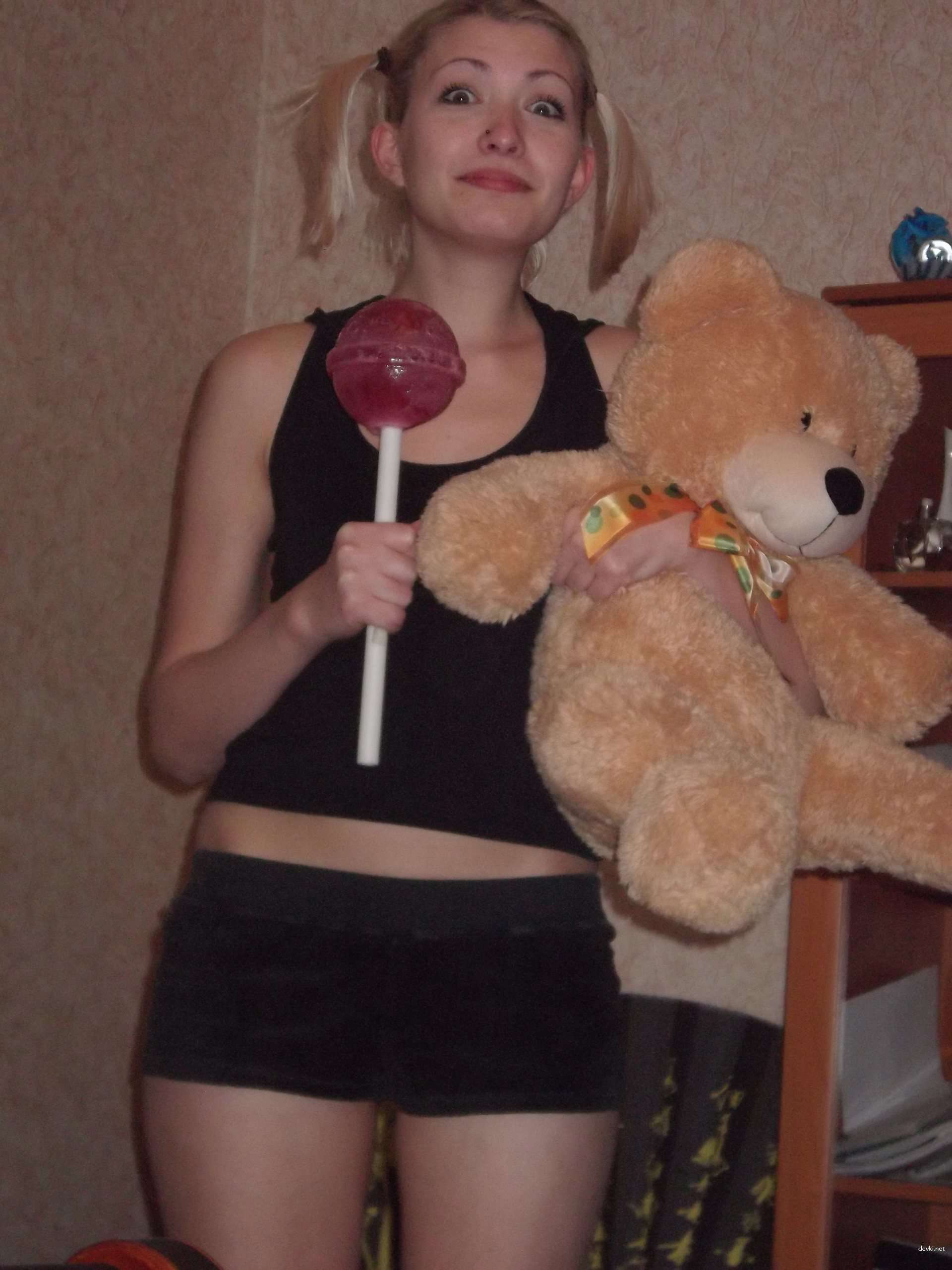 Hot Amateur Girl Masturbates Her Wet Pussy - Explicit Solo Porn Photo