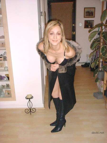 Amateur Porn Collection Part 3: Private Erotic Photos for Explicit Pleasure