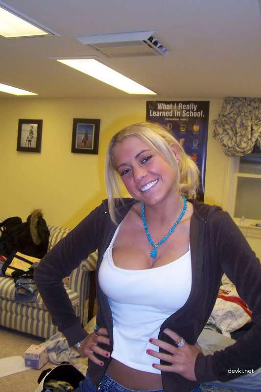 Amateur Porn Collection Part 3: Private Erotic Photos for Explicit Pleasure