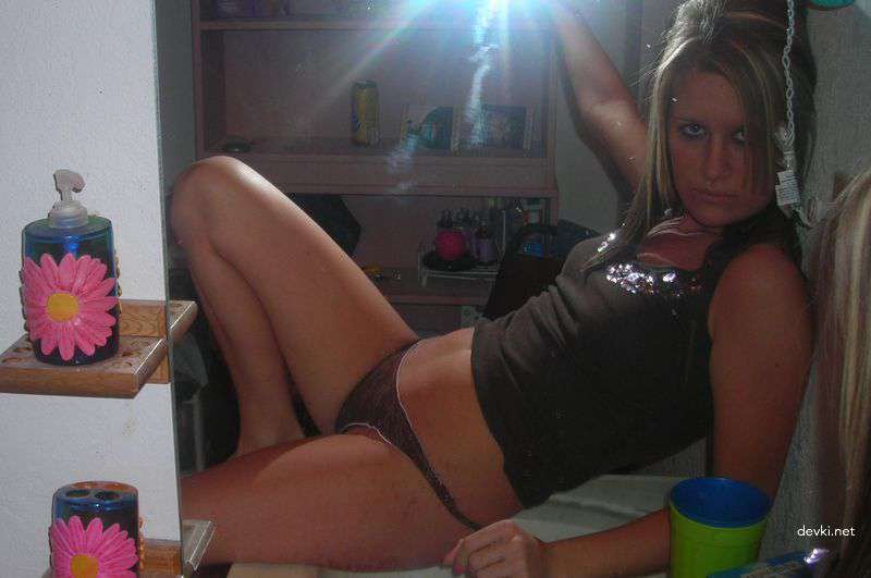 Amateur Porn Collection Part 15: Private Erotic Photos Unleashed!