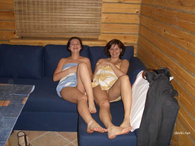 Hot Amateur MILF's Explicit Sex Archive: XXX Photos & Videos
