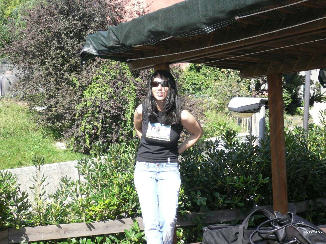 Arab Slut Fucks at Home: Amateur Porn XXX