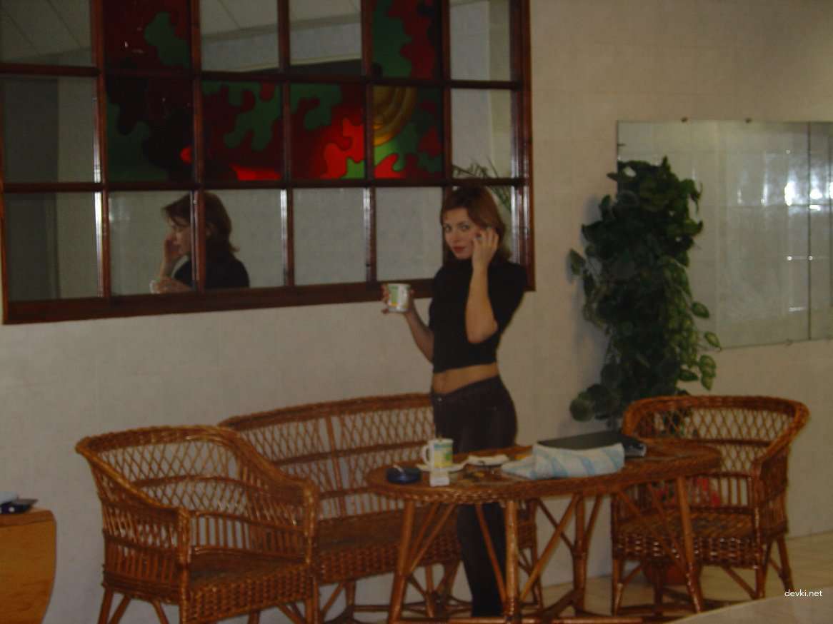 Explicit Nude Photos of Amateur Girlfriend in Sauna