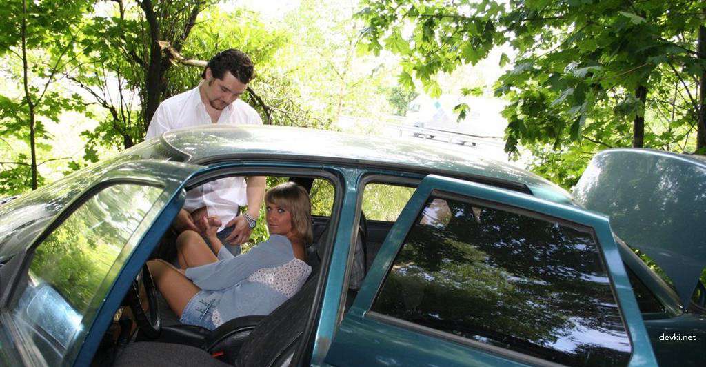 Private Amateur Girl Enjoys Hardcore Group Sex - Explicit Homemade Porn