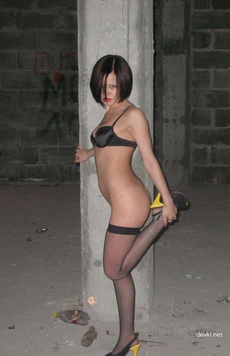 Amateur Girls' Explicit Porn Pics - XXX Submissions for Enthusiasts