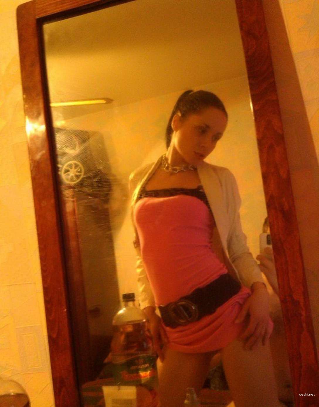 Naughty Brunette Wife Masturbates - Amateur Porn Photo