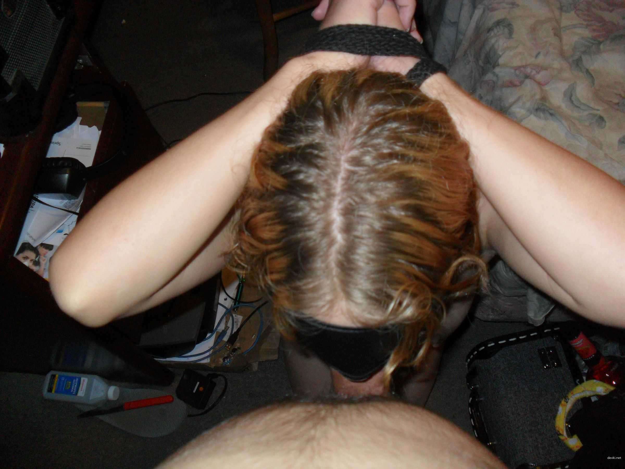 Wild Amateur Girl Sex Shenanigans - Explicit Porn Photos