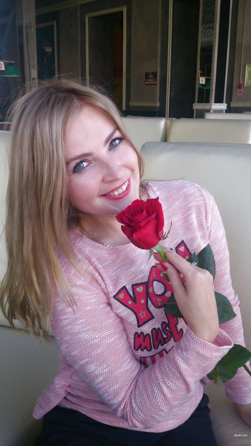 Wild Cat Woman: Amateur Porn Photo with Explicit Content