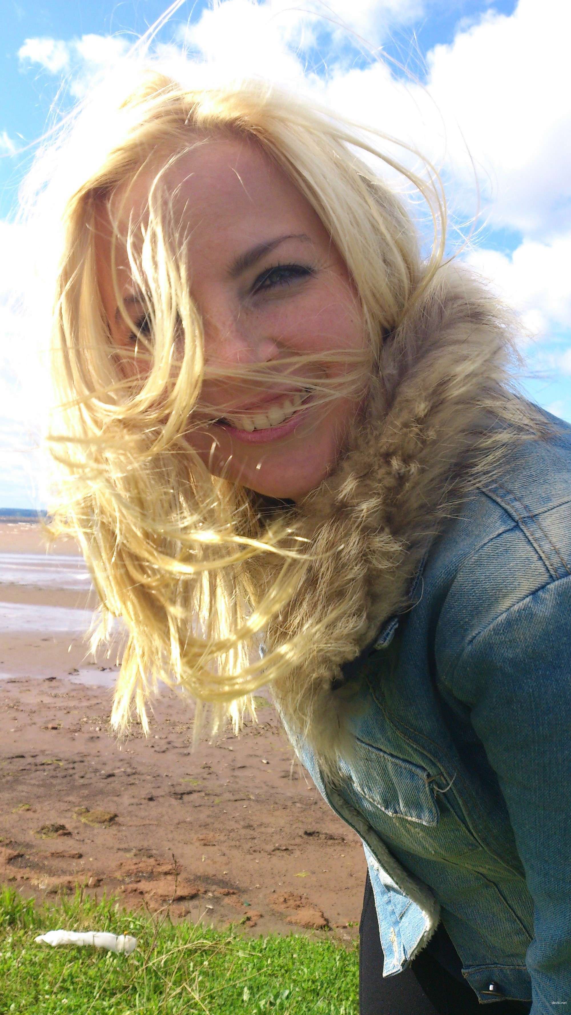 Wild Cat Woman: Amateur Porn Photo with Explicit Content