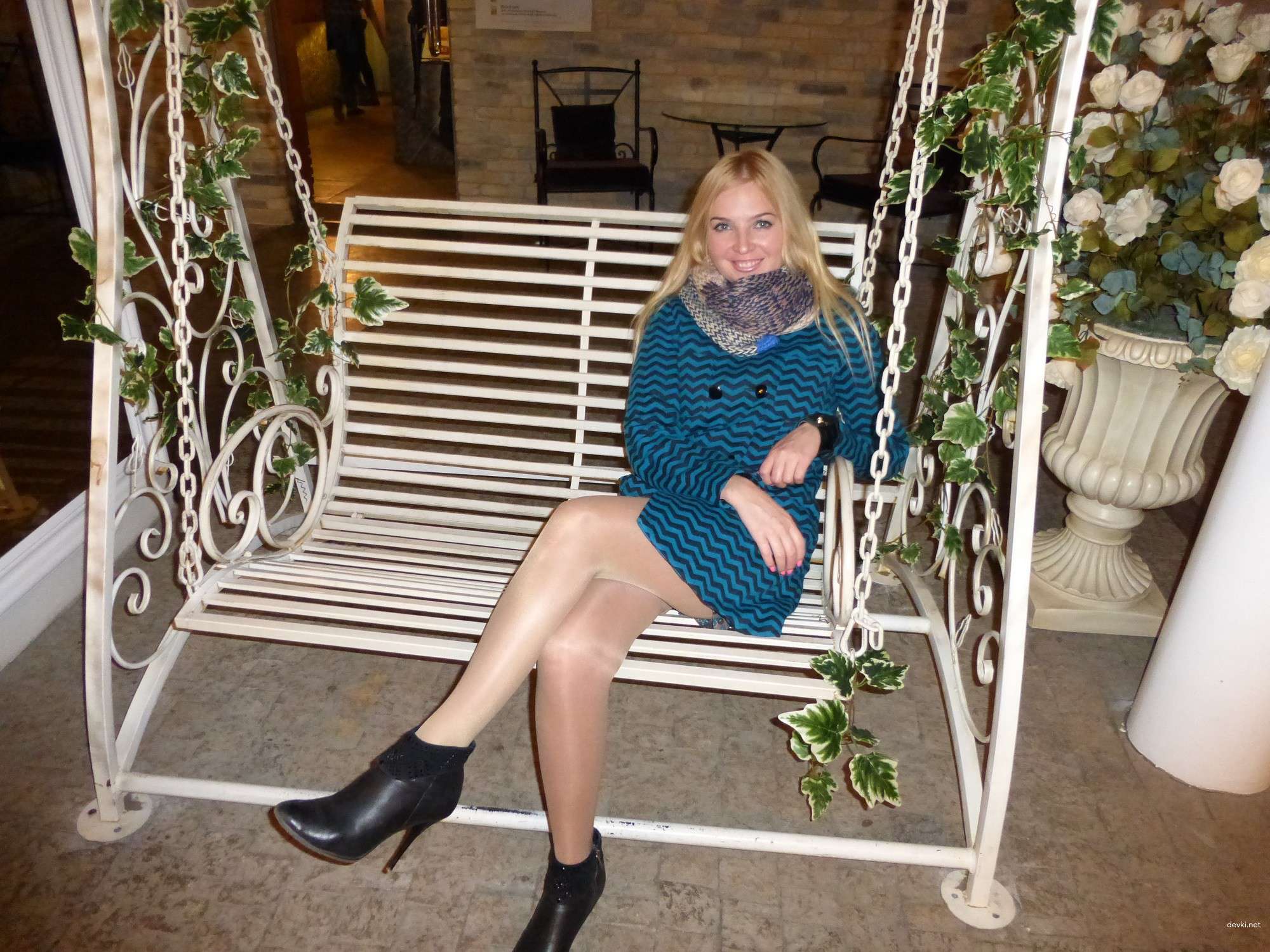 Wild Cat Woman: Amateur Porn Photo with Explicit Content