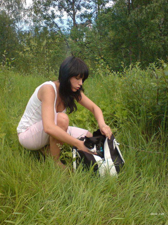 Three Nude Girls Amateur Porn Photo Shoot