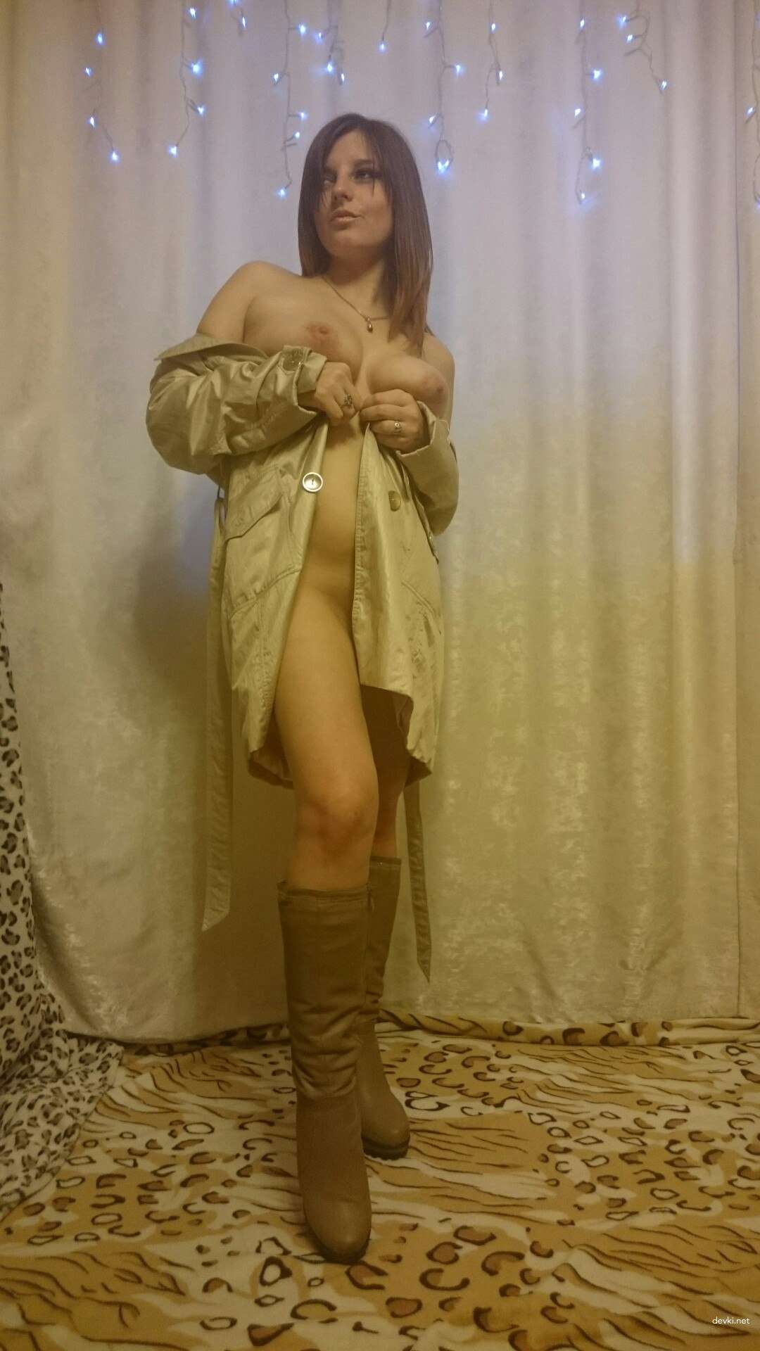 Hot Naked Wife Exposed in Amateur Porn Pics