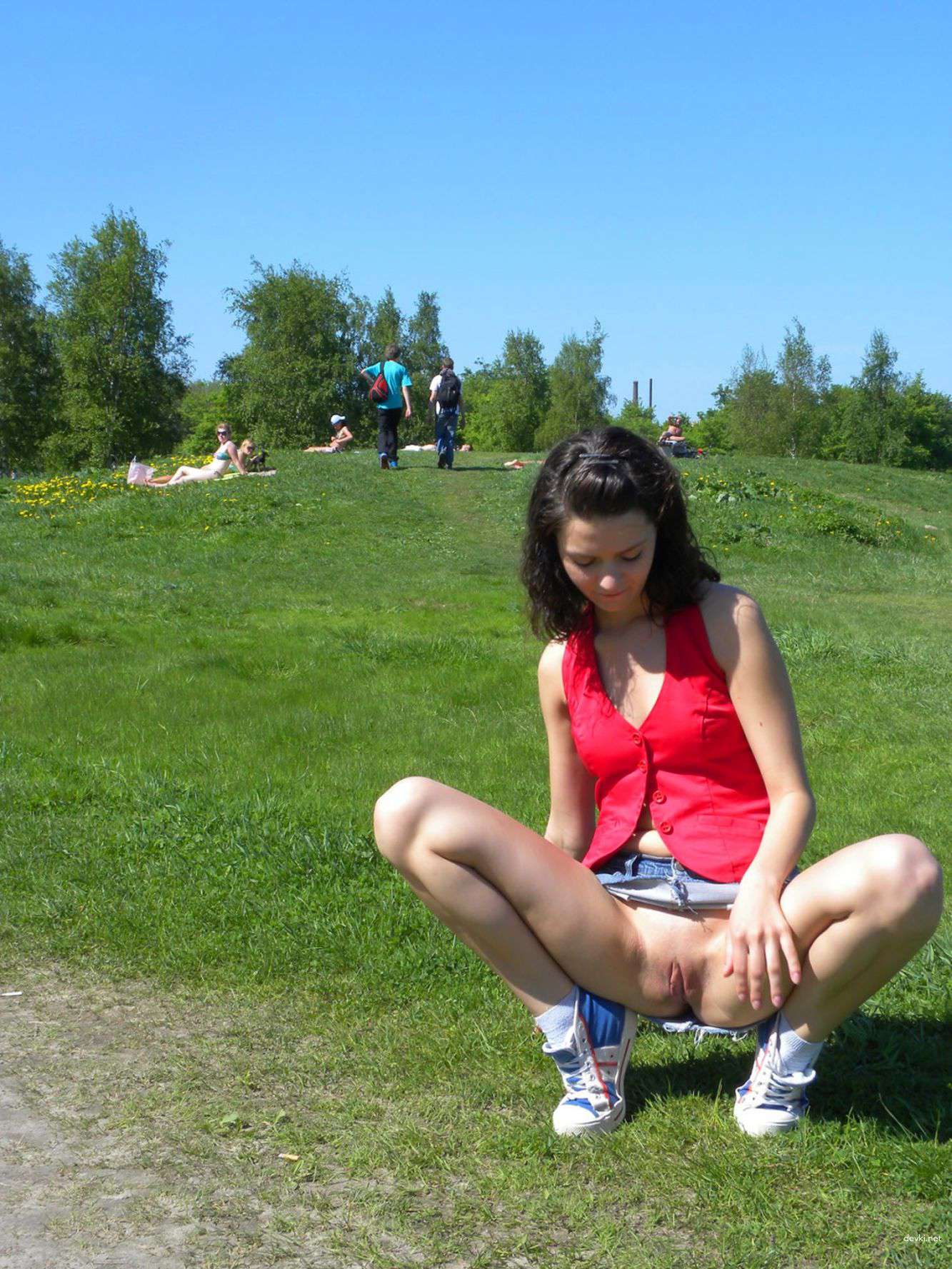 Tiny Tit Teen Strips Naked - Explicit Amateur Porn Pic