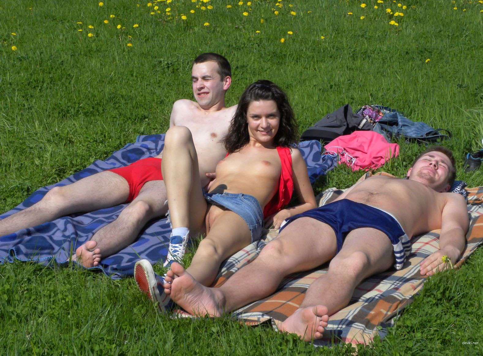 Tiny Tit Teen Strips Naked - Explicit Amateur Porn Pic