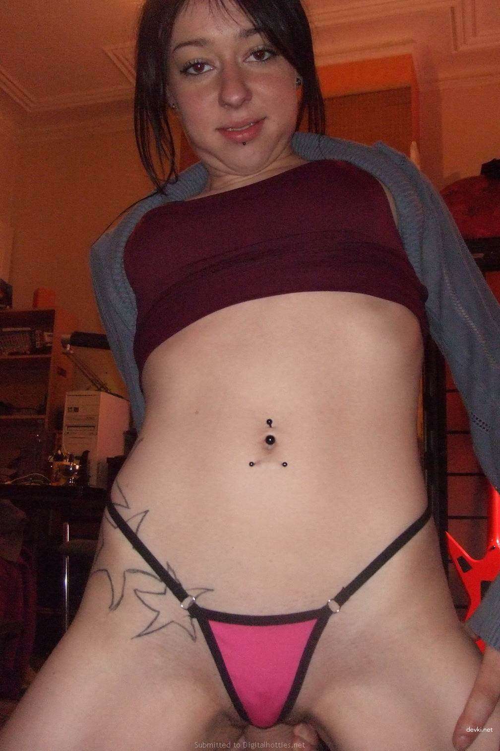 Amateur Slut Loves Sucking Dick for Her Boyfriend - Explicit Blowjob Photo