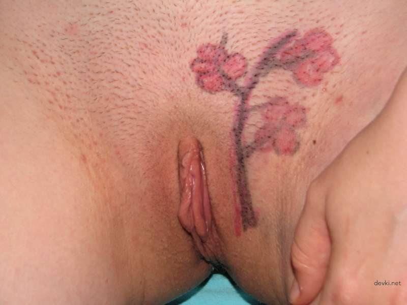 Amateur Pervert's Explicit Intimate Album: XXX Photos of a Beginner Kinkster