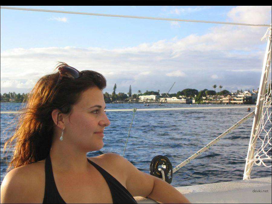 Hot MILF Gets Fucked at Home: Amateur Porn Photo