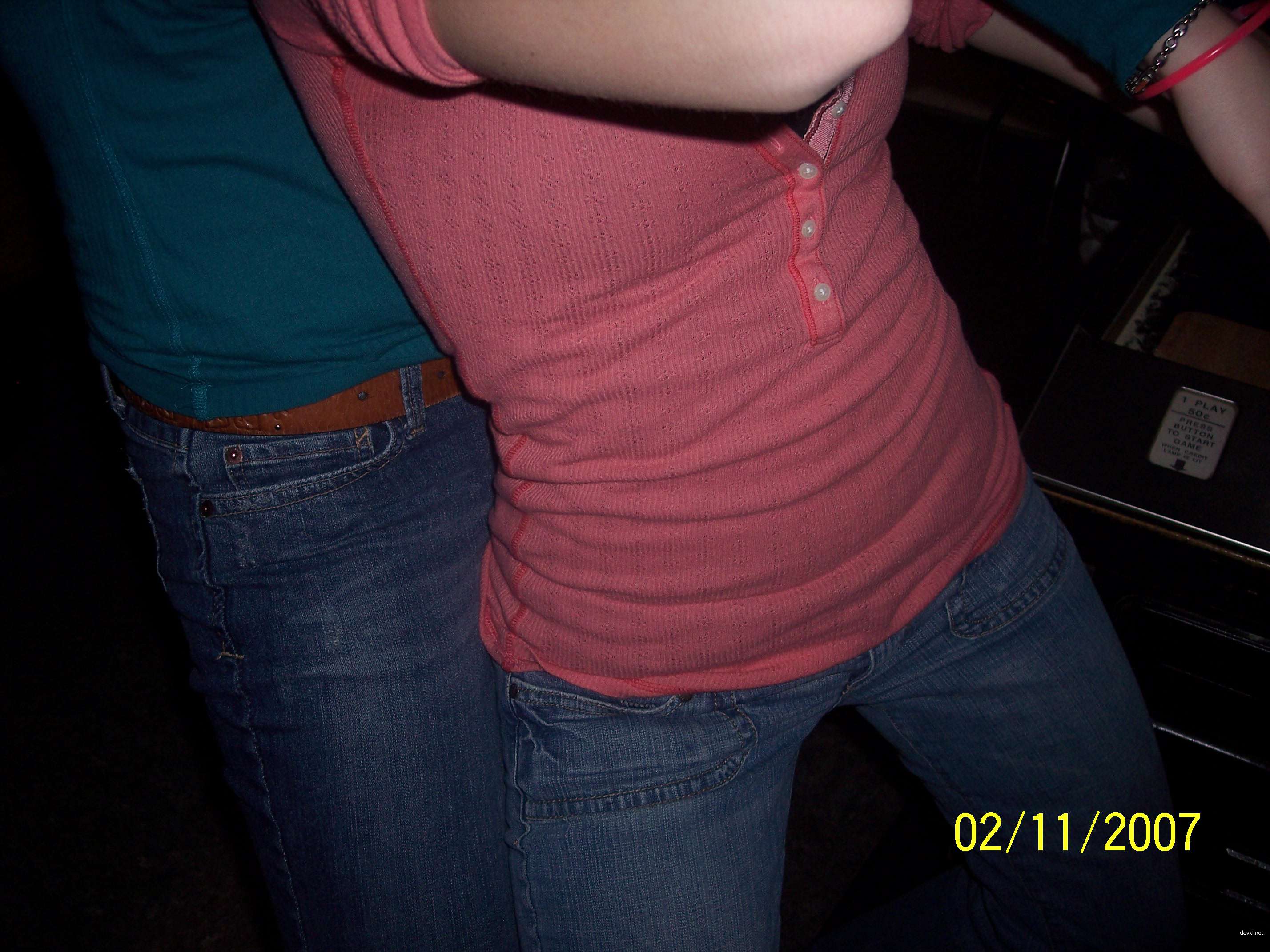 Girl loves to suck cock: Amateur porn photo explicit content