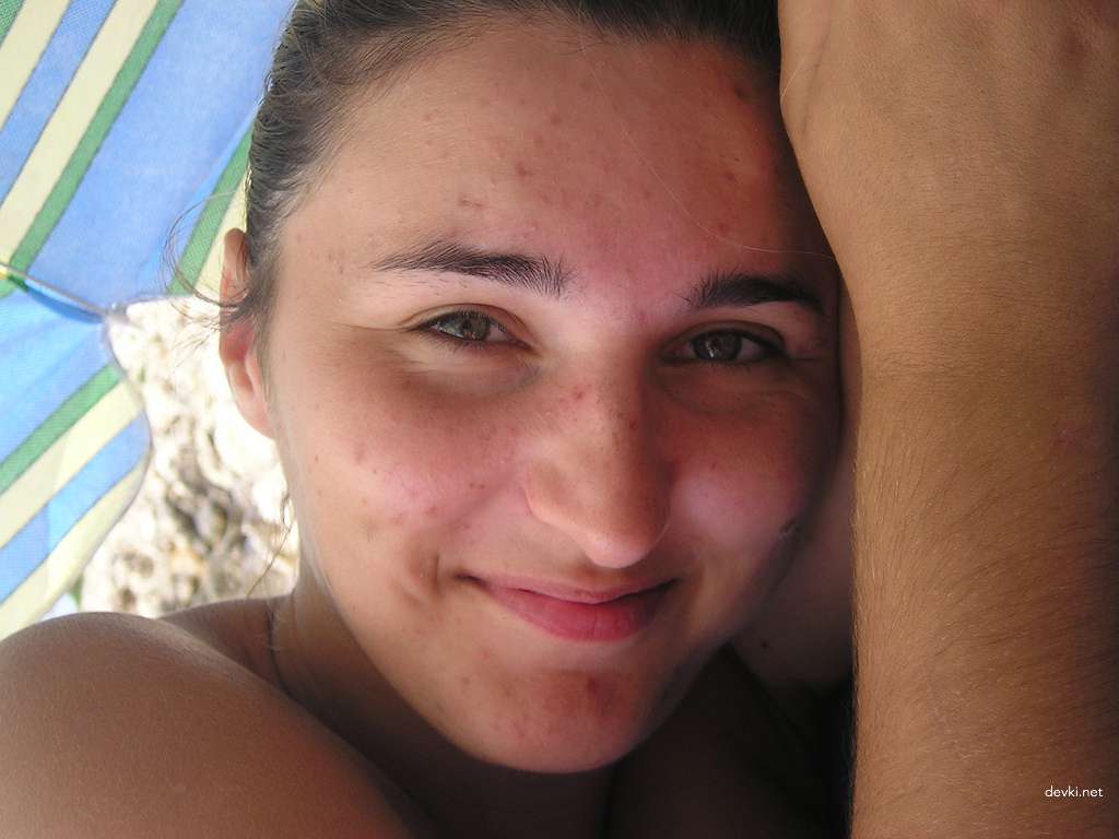 Hot Girl Beach Vacation Amateur Porn Pics