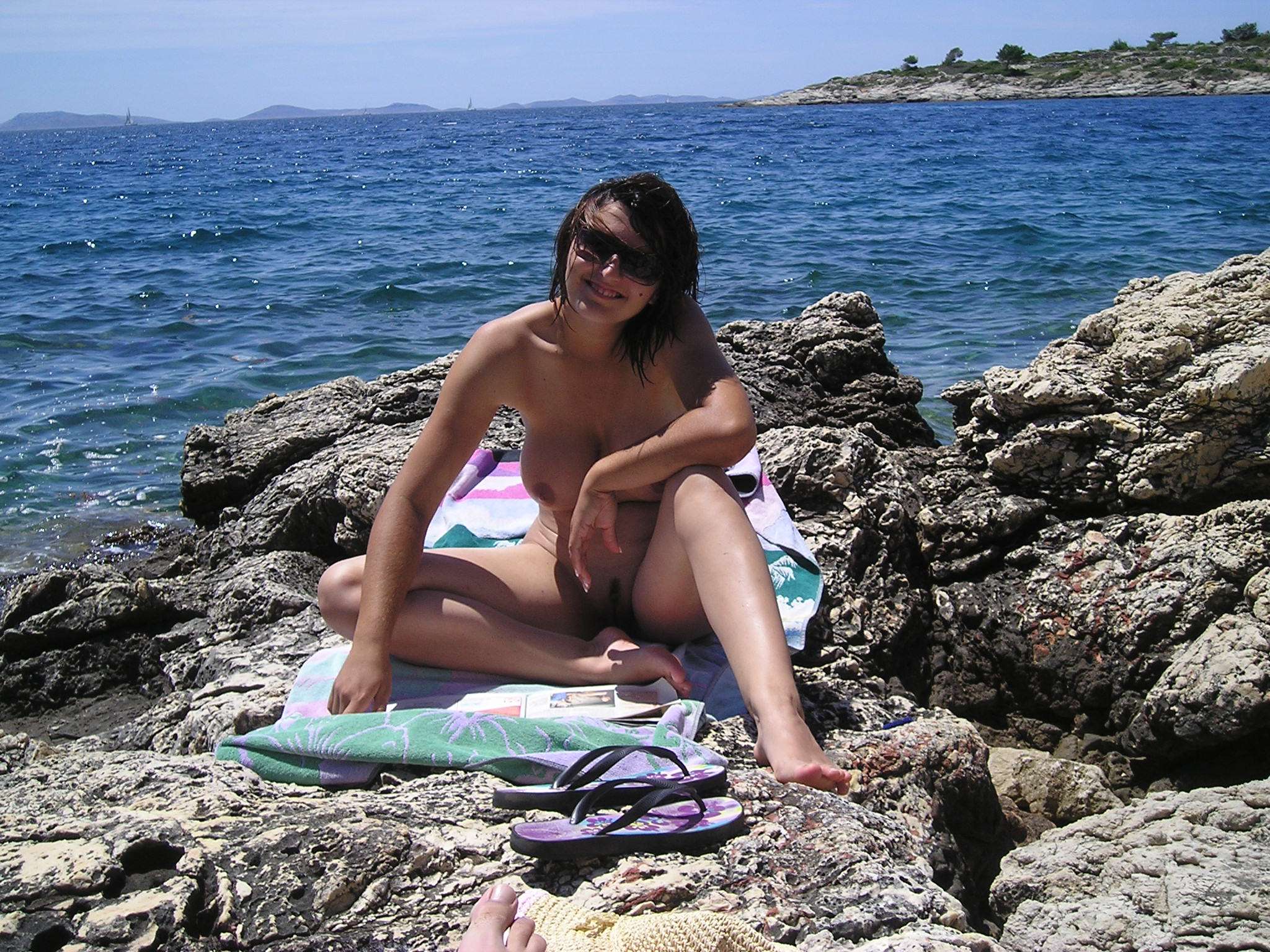 Hot Girl Beach Vacation Amateur Porn Pics