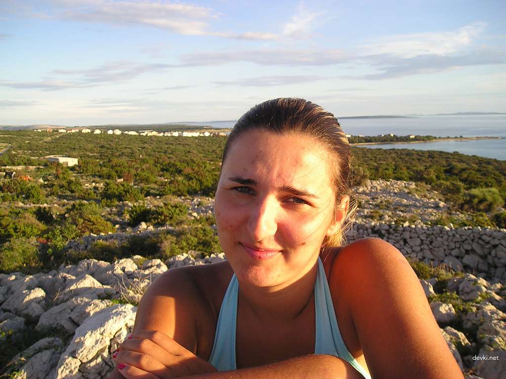 Hot Girl Beach Vacation Amateur Porn Pics