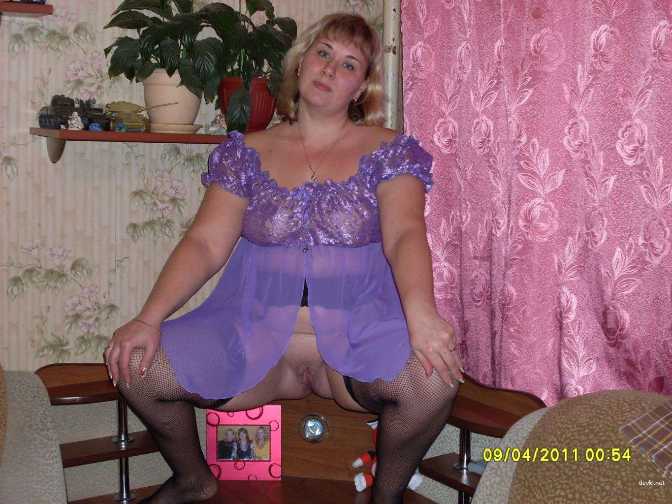 Mature Naked Women Amateur Porn Photos Part 4: Explicit MILF Nudes