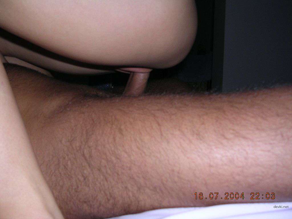 Kinky Blonde Amateur Porn Photos (Part 1): Explicit XXX Content