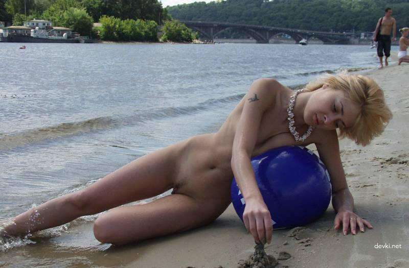 Real Amateur Porn Pics of Our Girls - Explicit Homemade XXX Photos