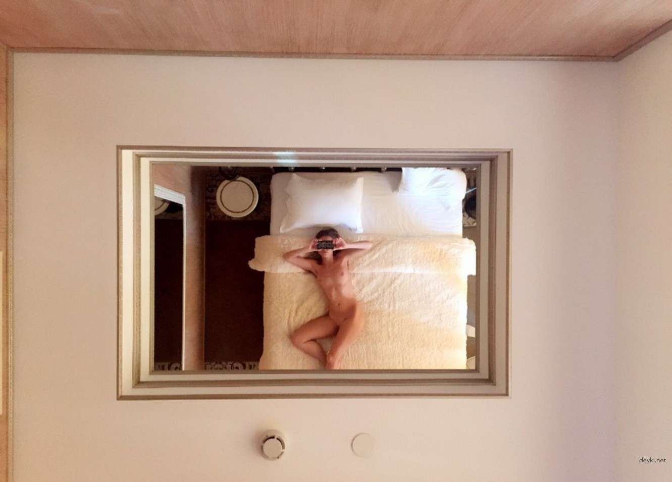 Extreme Close-Up Amateur Porn Photos of Girl in Explicit Sex Acts