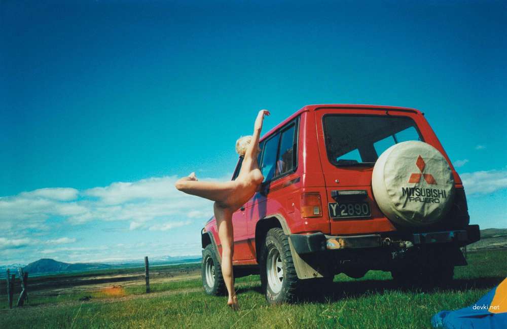 Beautiful Erotic and Porn Women: Explicit Amateur XXX Photos