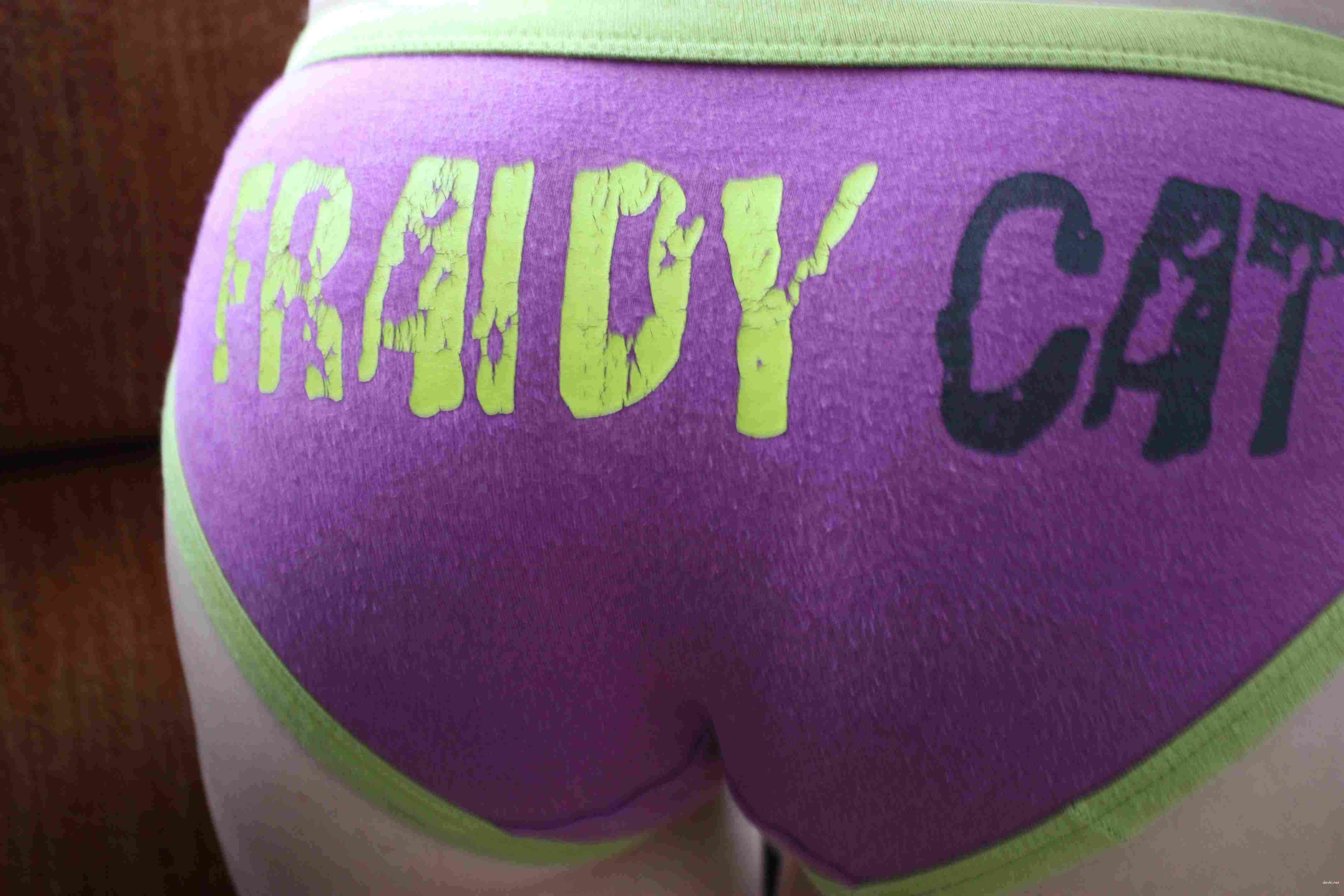 Explicit Amateur Girl with Tattoos Private Erotic Photos