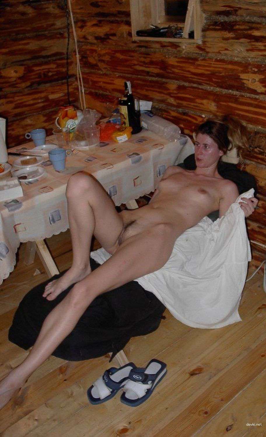 Skinny Woman Exposes Herself Naked - Amateur Explicit Photo