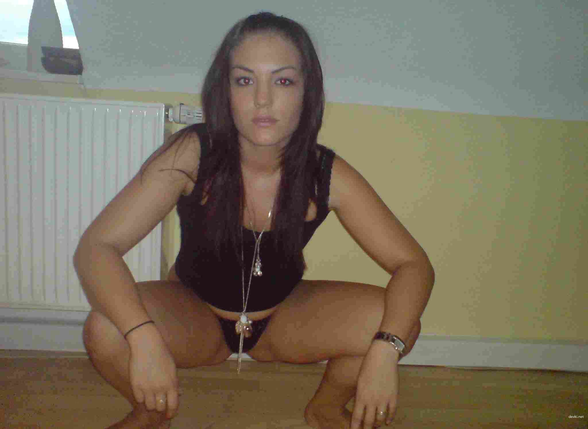 Hot Amateur Woman's Naughty Shenanigans - Explicit Porn Photos