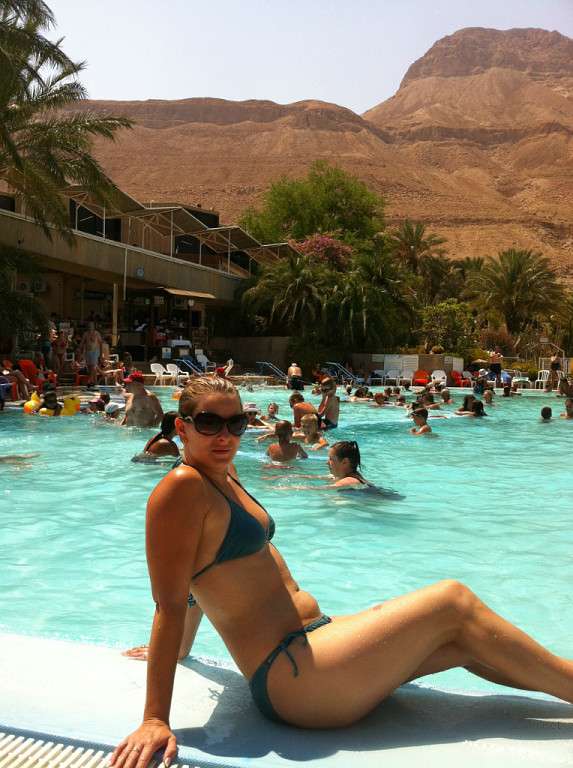 Mature Woman's Private Amateur Porn Photo - Explicit MILF Selfies