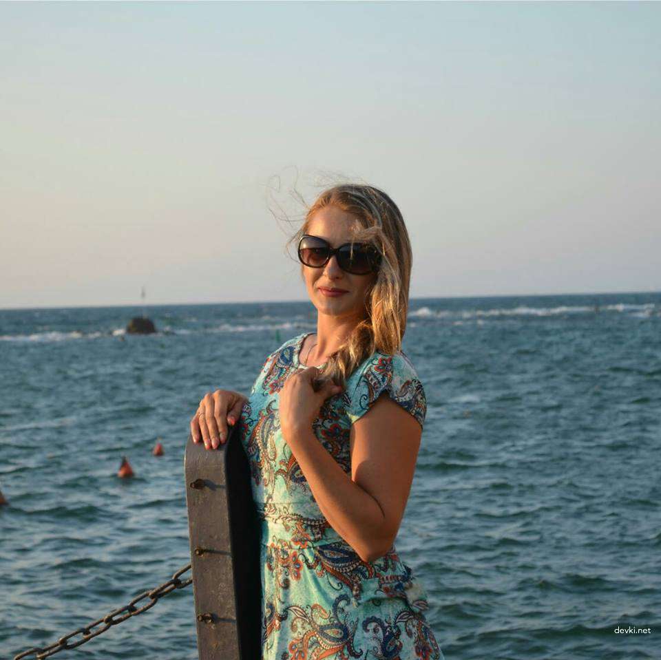 Mature Woman's Private Amateur Porn Photo - Explicit MILF Selfies