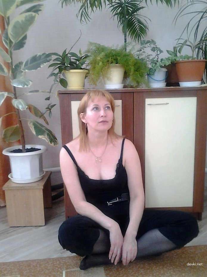 Mature Woman's Private Amateur Porn Photo - Explicit MILF Selfies